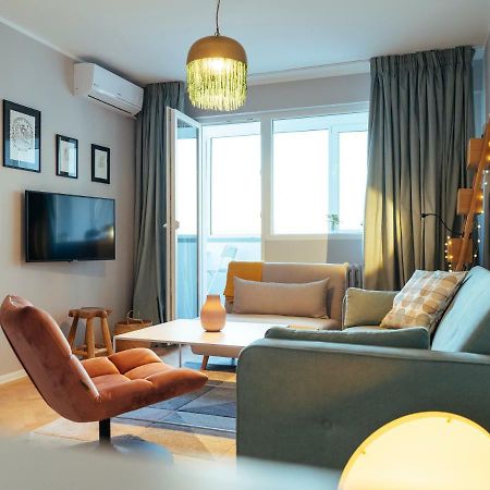 Parklake Design Apartment - Fabulous View - Netflix บูคาเรสต์ ภายนอก รูปภาพ