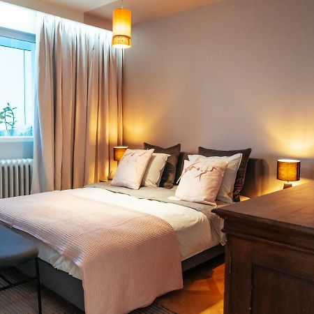 Parklake Design Apartment - Fabulous View - Netflix บูคาเรสต์ ภายนอก รูปภาพ